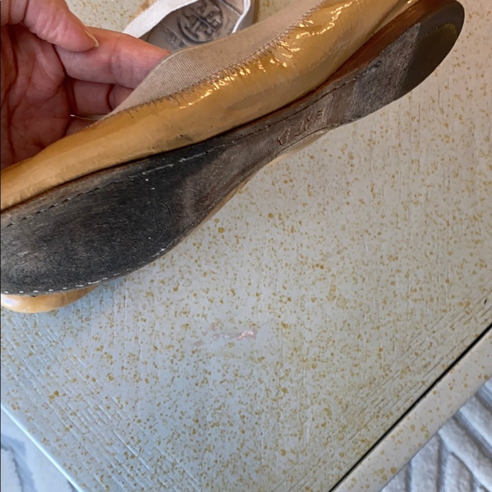 Shoe - Picture 5 of 5